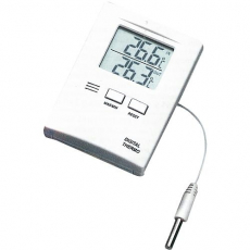 Thermometer    digital fr  Innen und  Auen mit 3M Sensorkabel