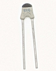 12p Keramikkondensator