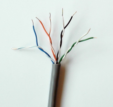 Datenkabel Twisted-Pair 4x2x0,2 massiv DM5,8m