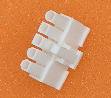 Mini-Fit Jr. 5pol. Buchse RM4.2 MOLEX mit Einsätze